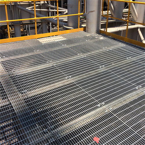 镀锌平台钢格板加工程序a鑫标钢格板定制